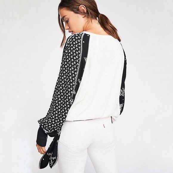 FREE PEOPLE Auxton Thermal Wrap Tie Floral Blouse - Picture 2 of 8